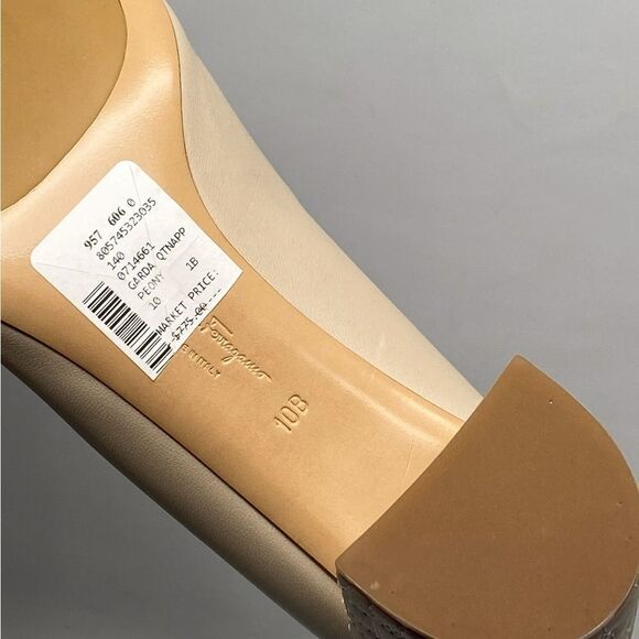 Ferragamo Garda Gancini Leather Pumps size 10 - Picture 12 of 12